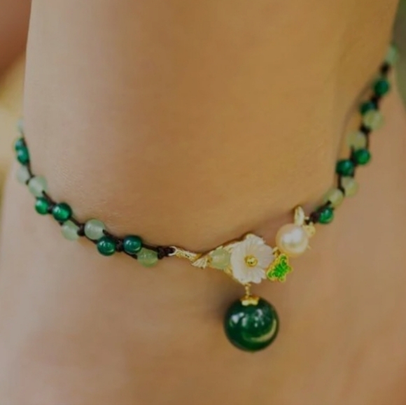 Jade Agate Pearl Anklet with Floral Charm - Picture 2 of 4